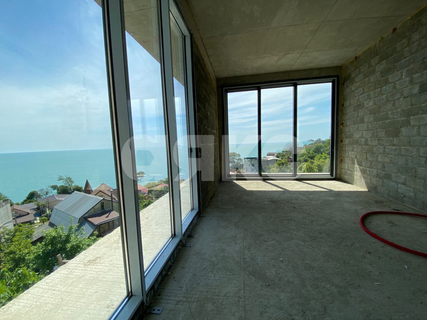 Фото №8: Дом 250 м² + 5 сот. - Сочи, Центральный, 73-й километр, мкр. квартал Бригада № 1, ул. Ландышевая