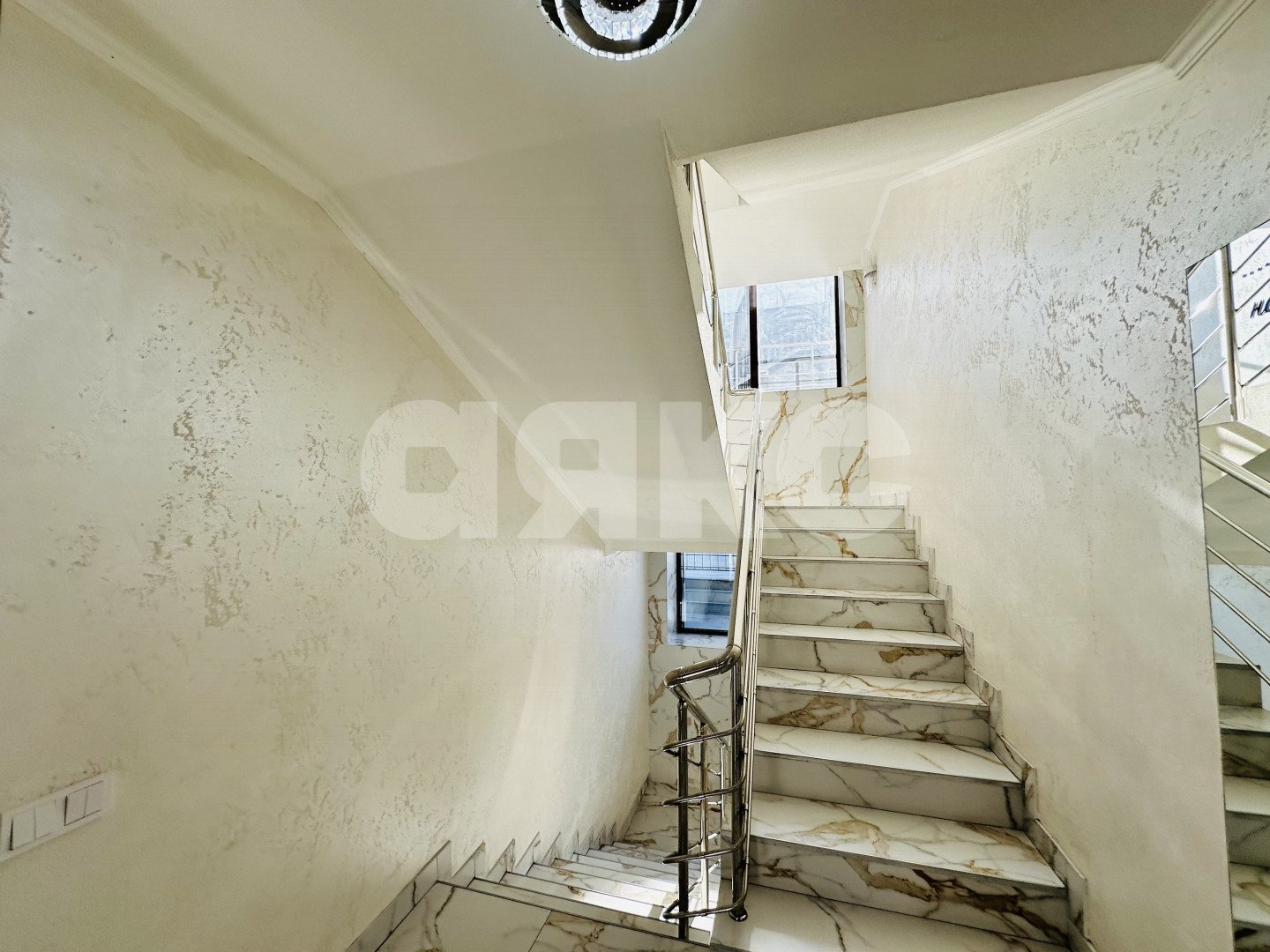 Фото №13: Апартаменты 13 м² - Сочи, Адлерский, Адлер, мкр. Чкаловский, ул. Ленина, 219/5Б