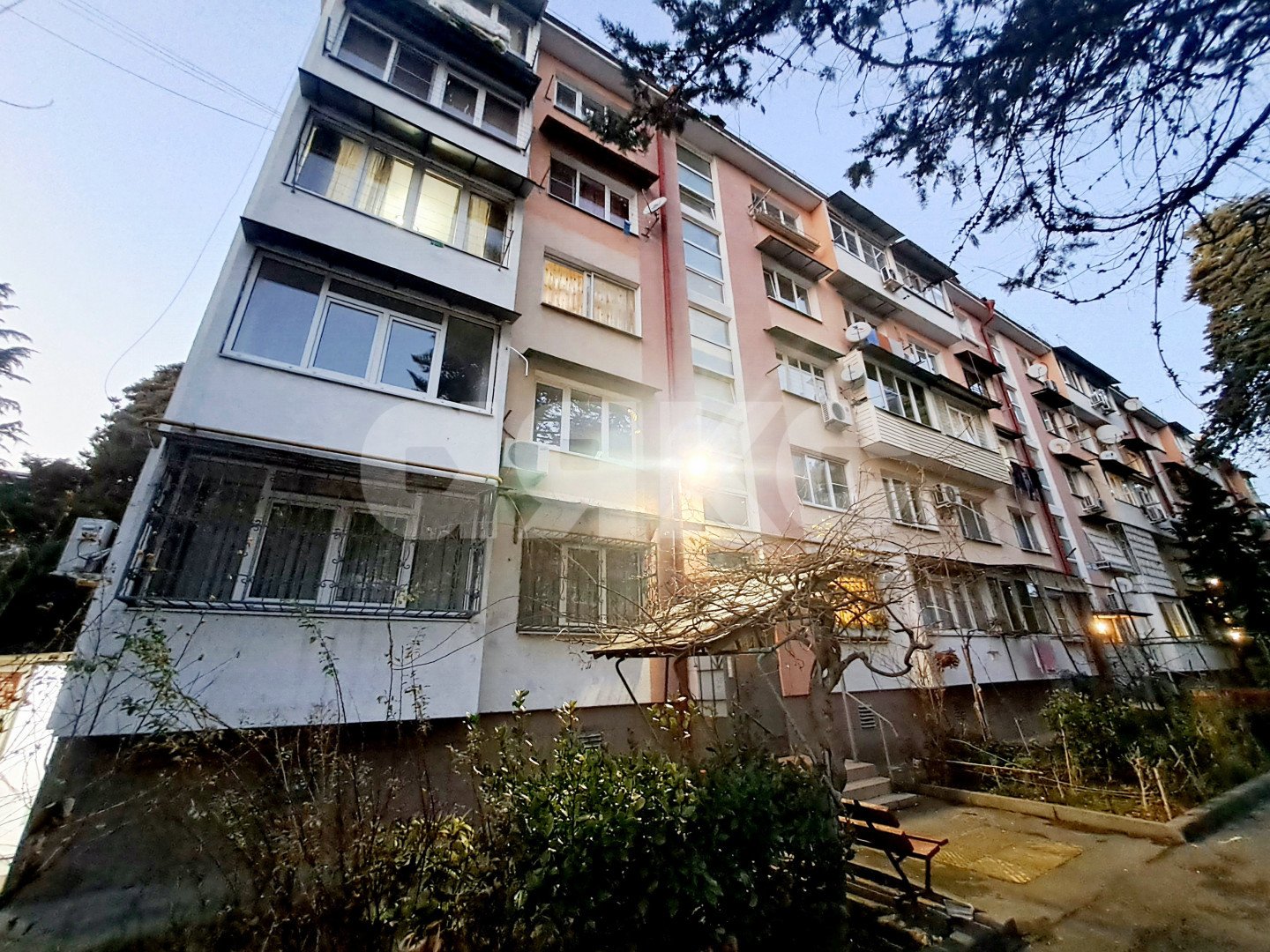 Фото №21: 2-комнатная квартира 30 м² - Сочи, Адлерский, Черёмушки, ж/р Адлер, ул. Революции, 16А