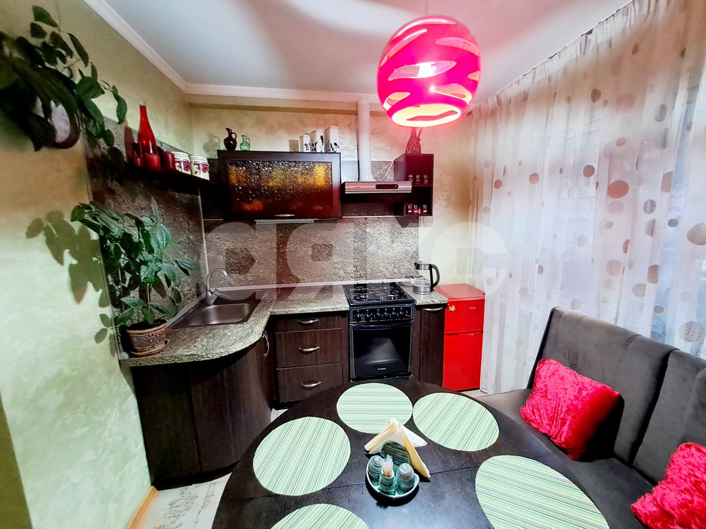 Фото №3: 2-комнатная квартира 30 м² - Сочи, Адлерский, Черёмушки, ж/р Адлер, ул. Революции, 16А