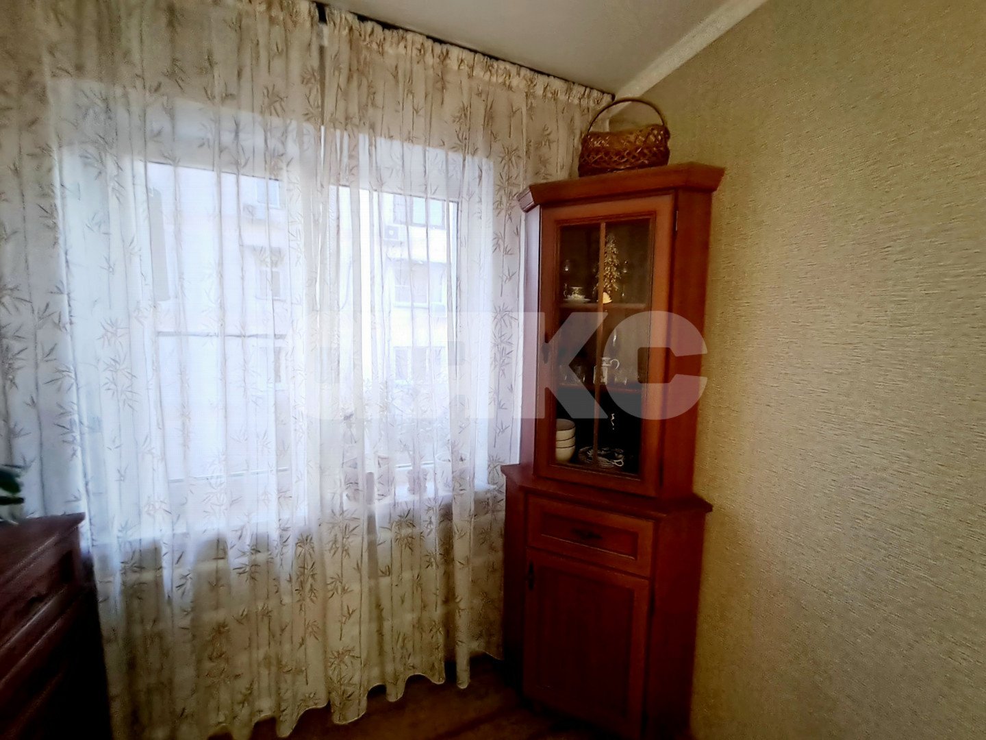 Фото №11: 2-комнатная квартира 30 м² - Сочи, Адлерский, Черёмушки, ж/р Адлер, ул. Революции, 16А