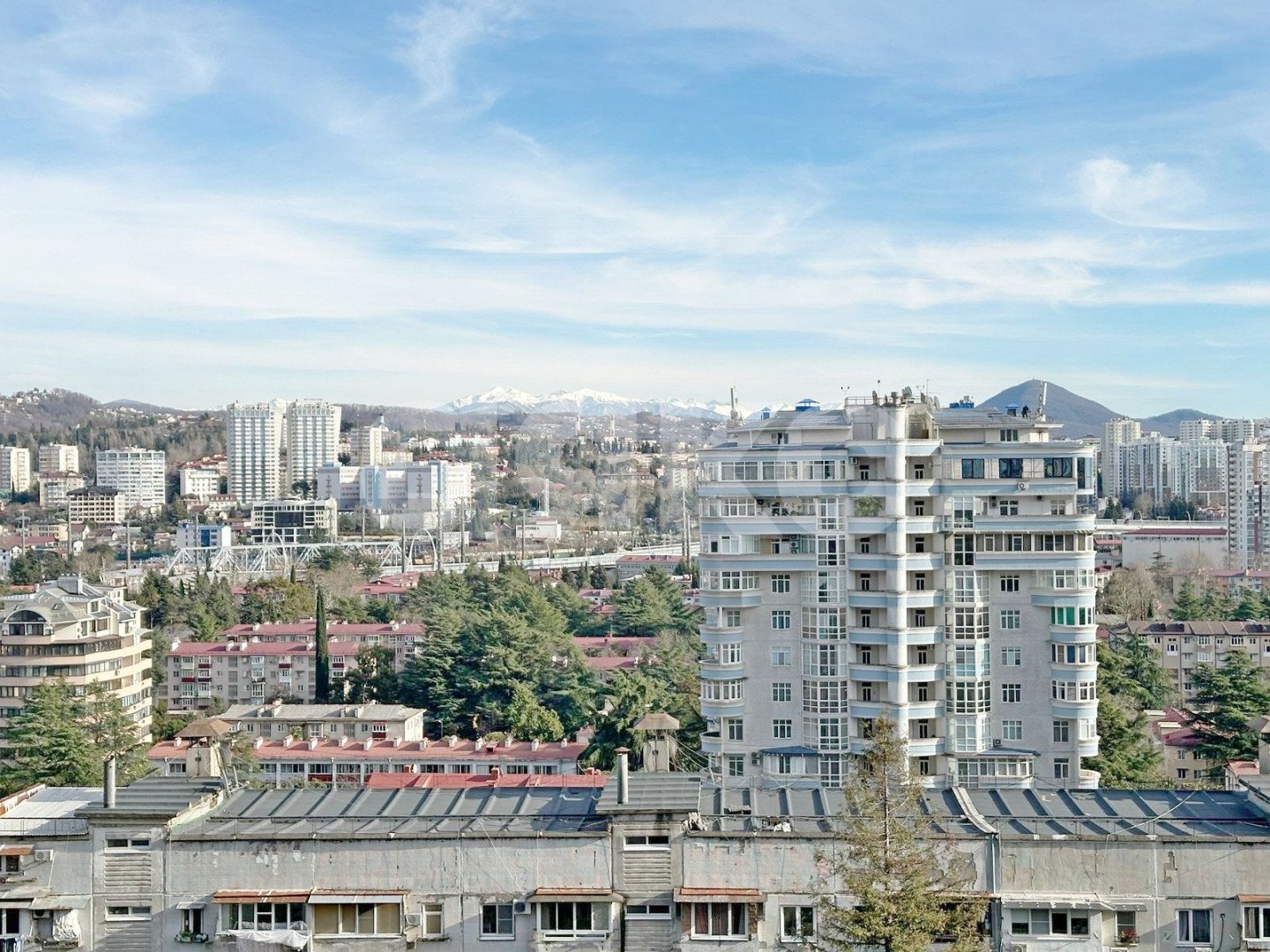 Фото №12: 1-комнатная квартира 42 м² - Сочи, Центральный, Гагарина, мкр. Новый Сочи, ул. Цюрупы, 34