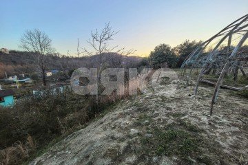 Фото №2: Личное подсобное хозяйство - Верхнеякорная Щель, р. Лазаревский, 