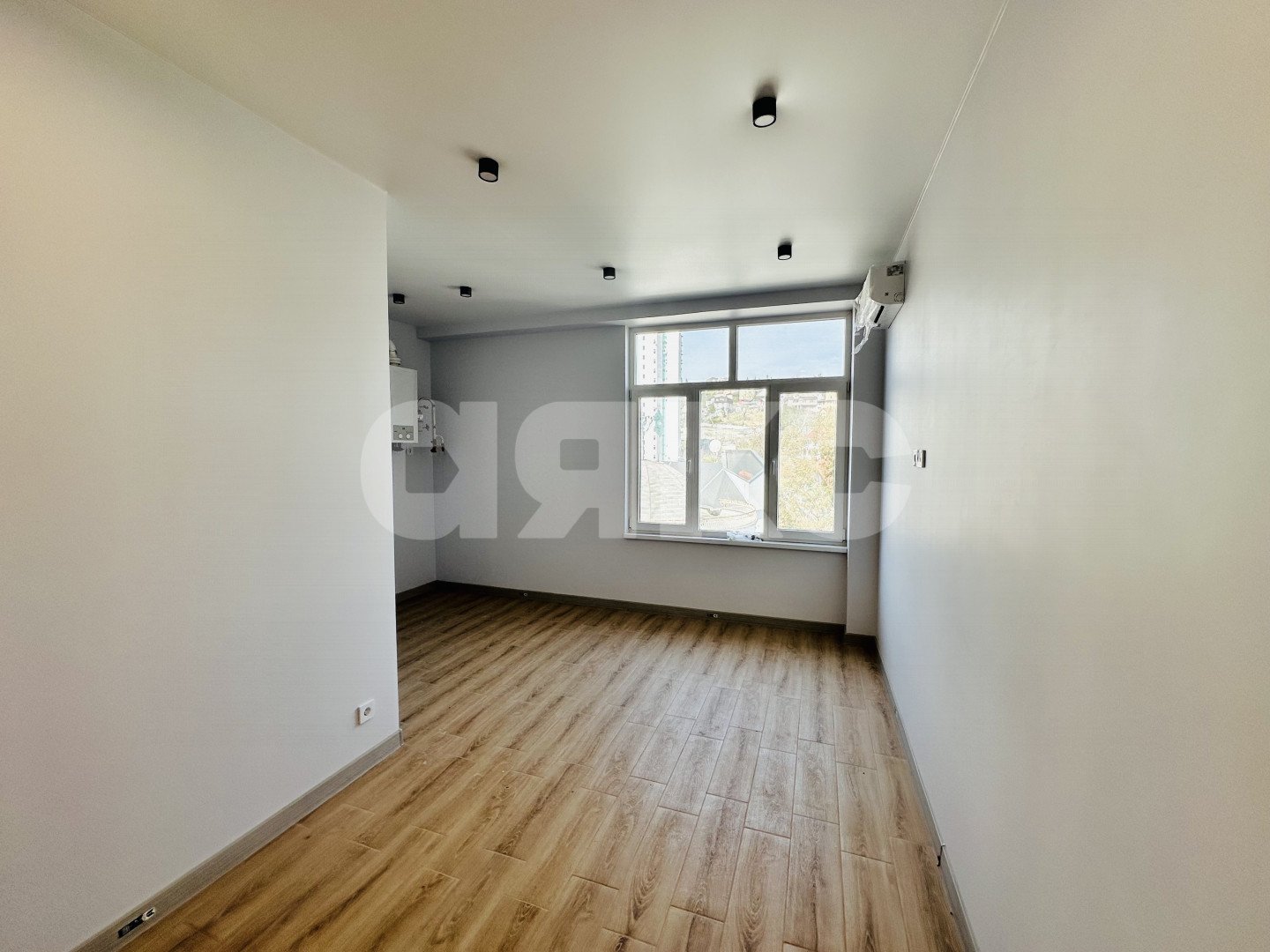 Фото №4: Апартаменты 29 м² - Сочи, Центральный, мкр. Новый Сочи, пер. Рахманинова, 27