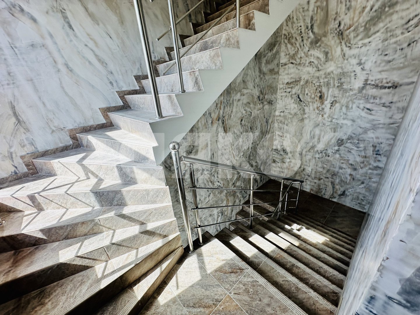 Фото №8: Апартаменты 35 м² - Сочи, Центральный, мкр. Новый Сочи, пер. Рахманинова, 27