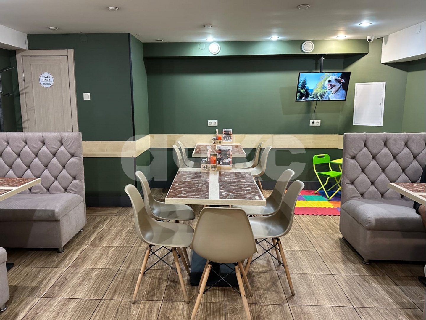 Фото №2: Коммерция 190 м² - Сочи, р. Центральный, ул. Горького, 36