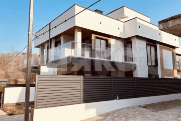 Фото №1: Часть дома 171 м² - Сочи, мкр. Якорная Щель, ул. Череповецкая, 12/35Е