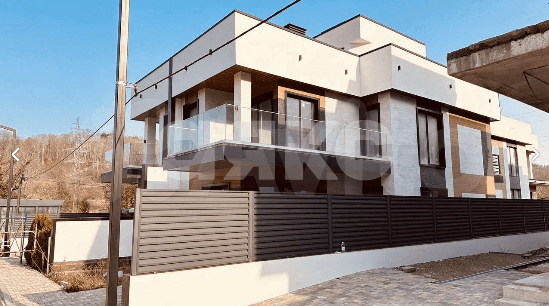 Фото №1: Часть дома 171 м² + 2 сот. - Сочи, Лазаревский, мкр. Якорная Щель, ул. Череповецкая, 12/35Е