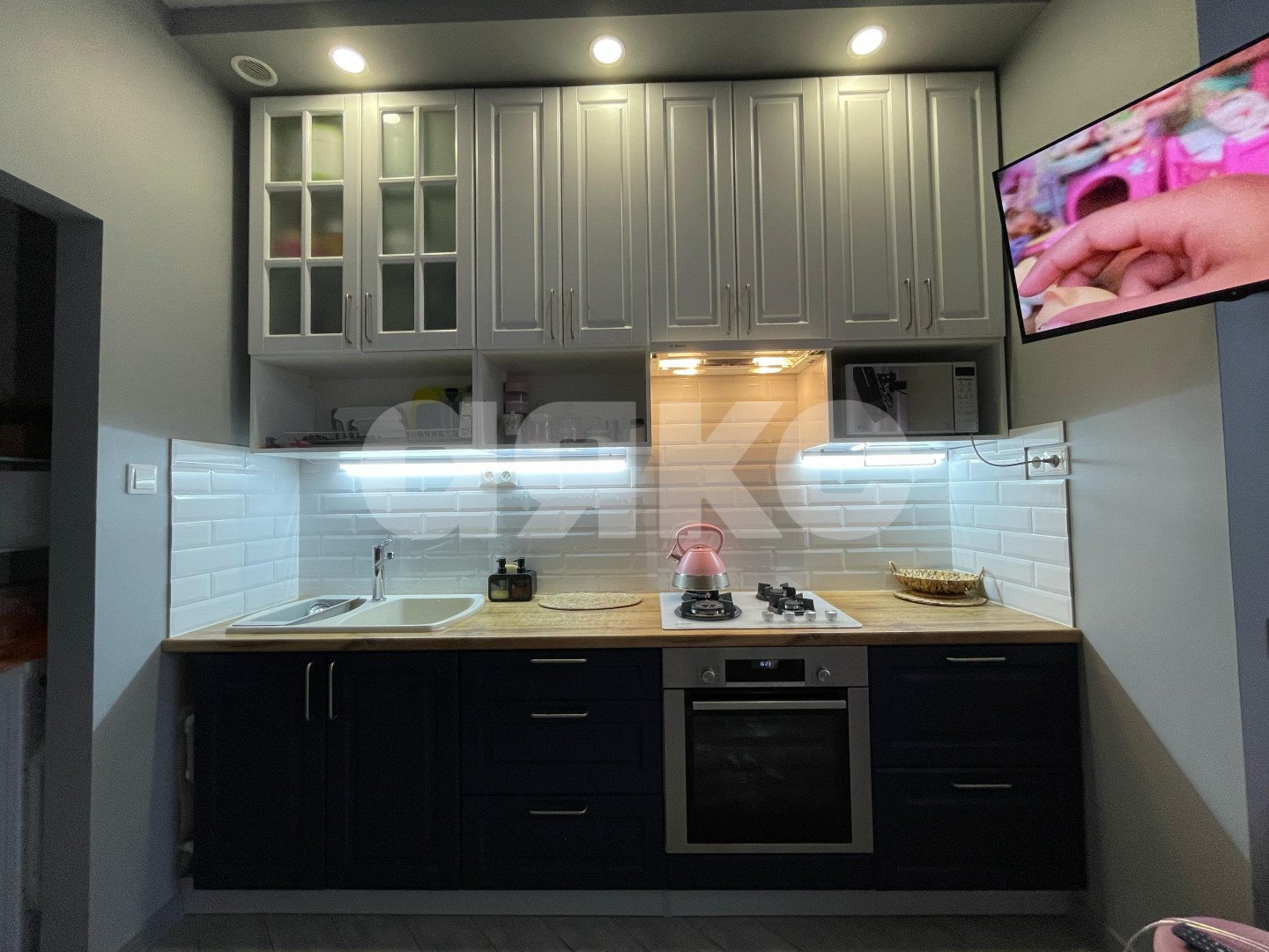 Фото №1: 2-комнатная квартира 42 м² - Сочи, Центральный, мкр. Новый Сочи, ул. Цюрупы, 35Б