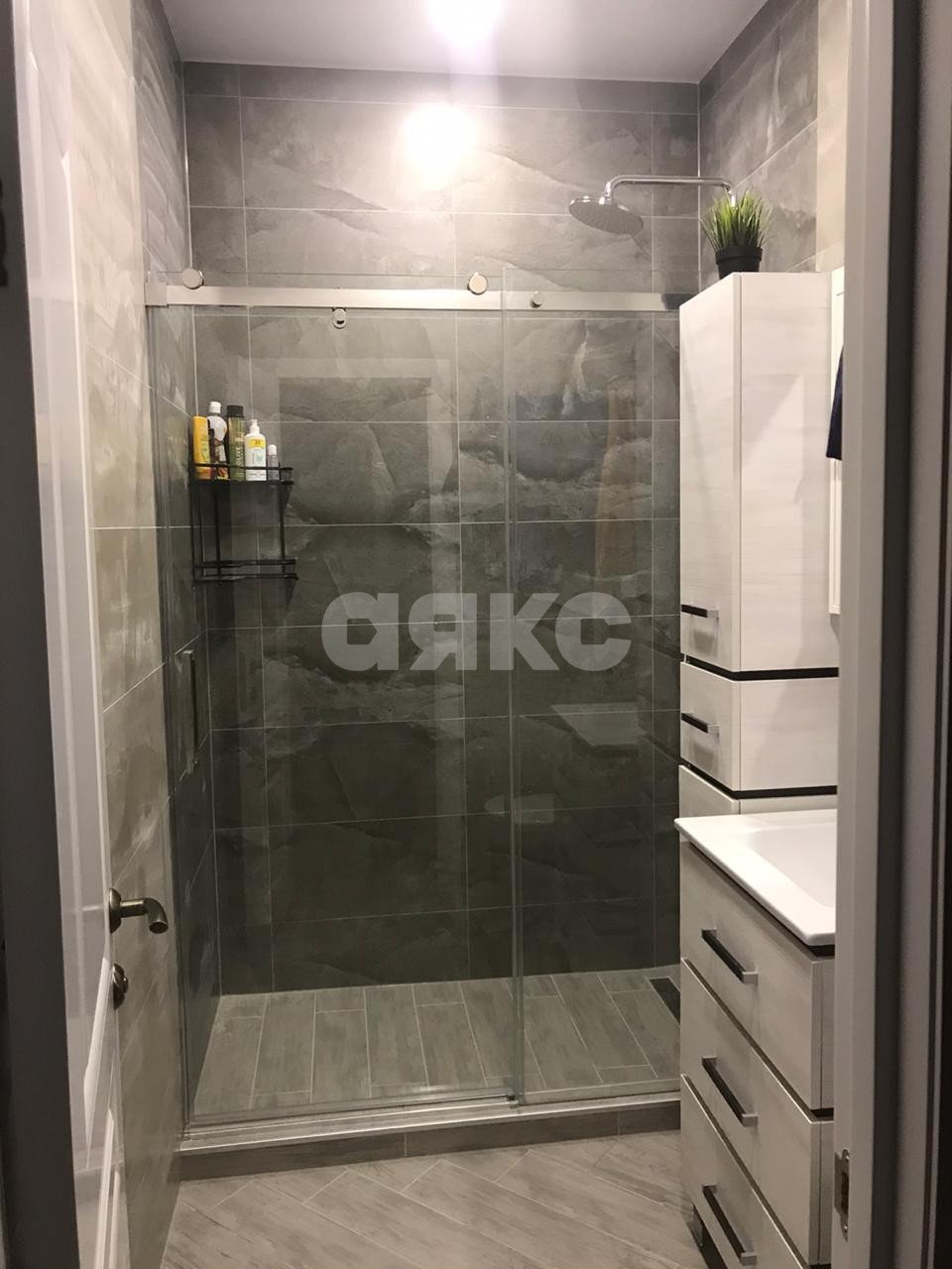 Фото №6: 2-комнатная квартира 42 м² - Сочи, Центральный, мкр. Новый Сочи, ул. Цюрупы, 35Б