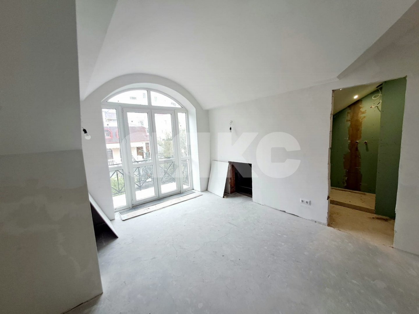 Фото №1: 4-комнатная квартира 139 м² - Сочи, Центральный, мкр. Новый Сочи, ул. Клубничная, 1/14