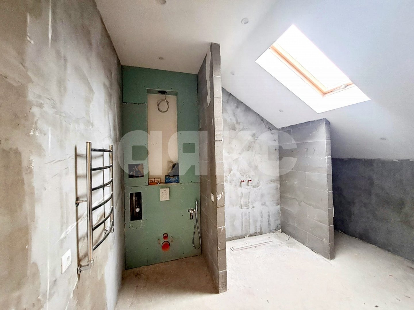 Фото №4: 4-комнатная квартира 139 м² - Сочи, Центральный, мкр. Новый Сочи, ул. Клубничная, 1/14