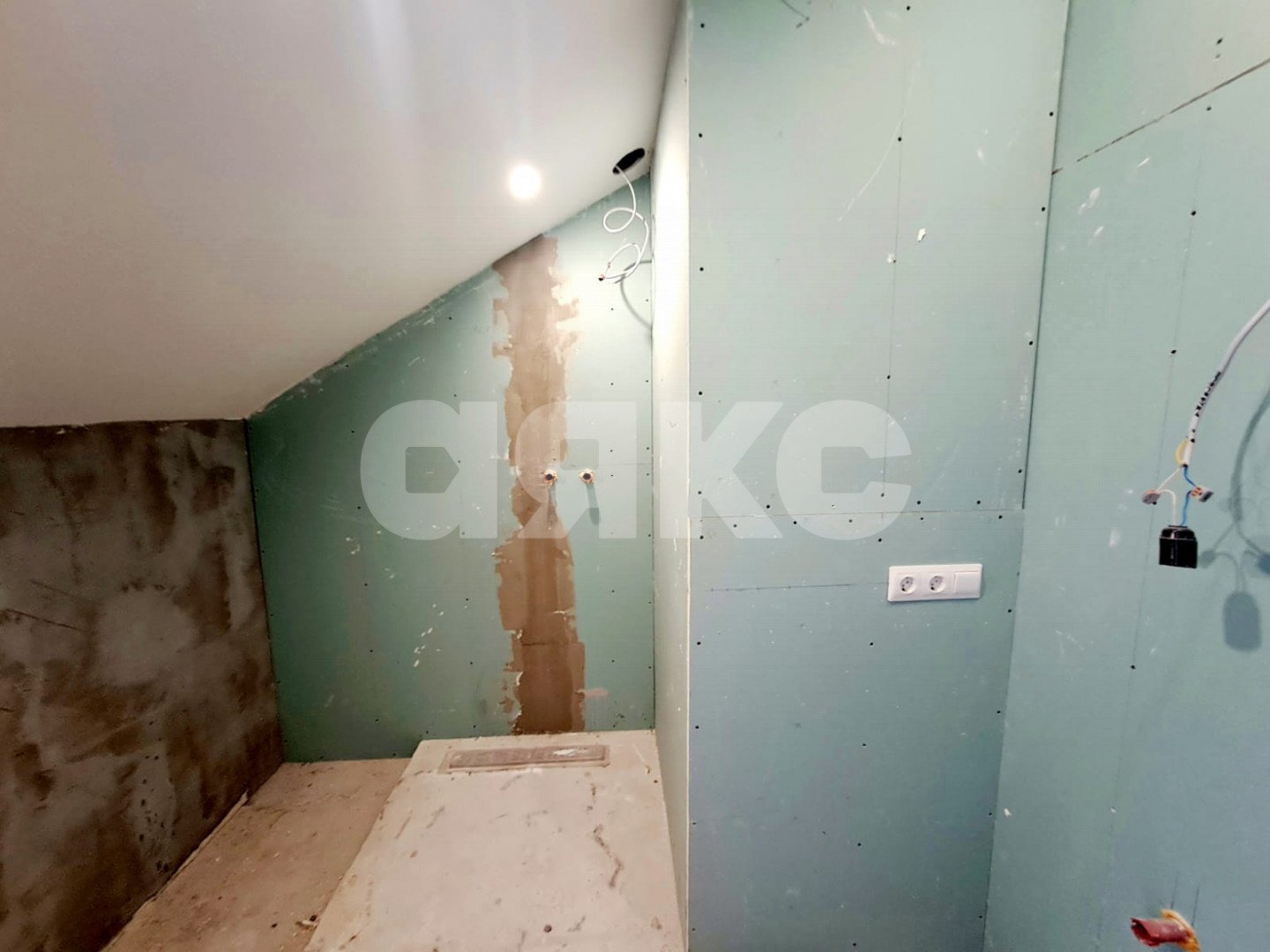 Фото №14: 4-комнатная квартира 139 м² - Сочи, Центральный, мкр. Новый Сочи, ул. Клубничная, 1/14