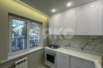 Фото №1: 2-комнатная квартира 49 м² - Сочи, р. Центральный, ул. Воровского, 22