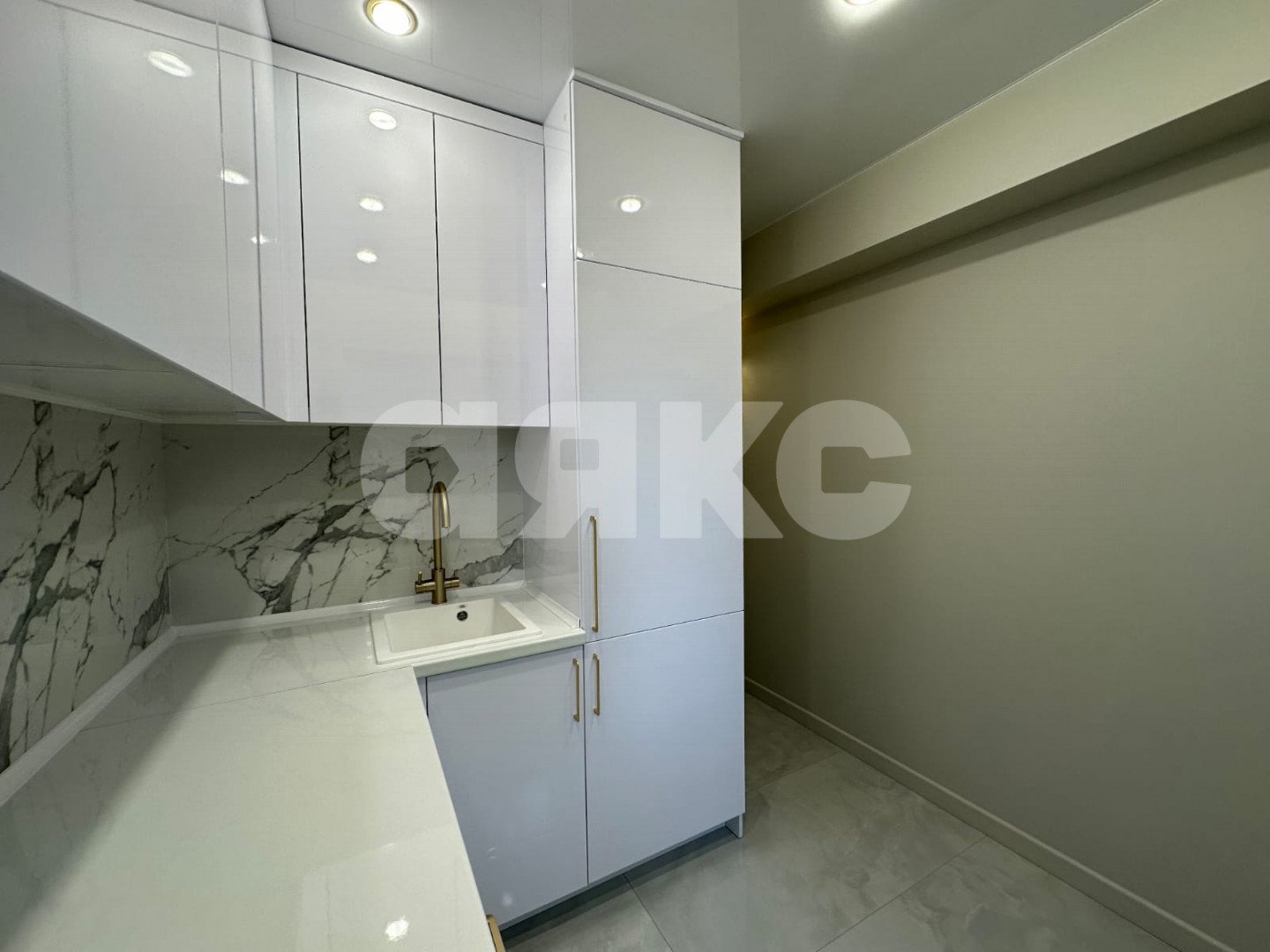 Фото №5: 2-комнатная квартира 49 м² - Сочи, р. Центральный, ул. Воровского, 22