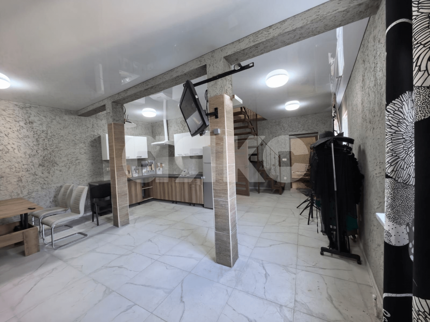 Фото №5: Дом 300 м² + 10 сот. - Сочи, Лазаревский, мкр. Культурное Уч-Дере, ул. Курчатова, 7/5