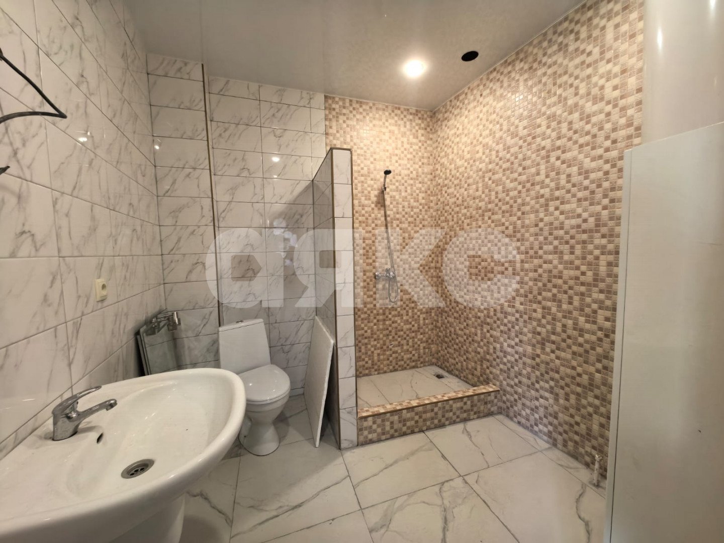 Фото №14: Дом 300 м² + 10 сот. - Сочи, Лазаревский, мкр. Культурное Уч-Дере, ул. Курчатова, 7/5