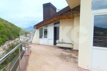 Фото №5: 4-комнатная квартира 138 м² - Дагомыс, р. Лазаревский, ул. Батумское шоссе, 31А