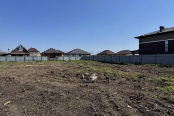 Фото №1: Земельный участок 23.12 сот. - Южный, мкр. Олимпийский, пер. Янтарный