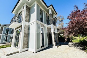 Фото №2: Дом 130 м² - Дагомыс, р. Лазаревский, ул. Батумское шоссе, 38/2