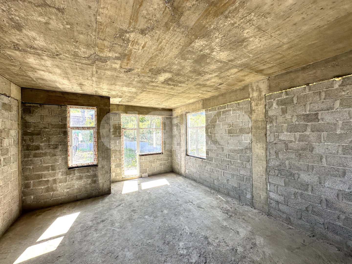 Фото №4: Дом 80 м² + 3 сот. - Сочи, Лазаревский, п. Мамайский Перевал, ул. Туманяна