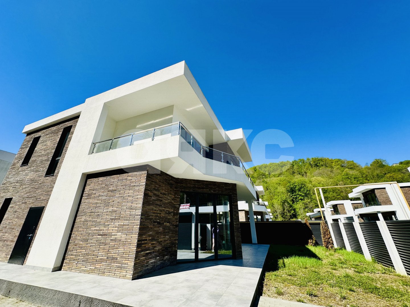 Фото №3: Дом 220 м² + 4.5 сот. - Ордынка, р. Лазаревский