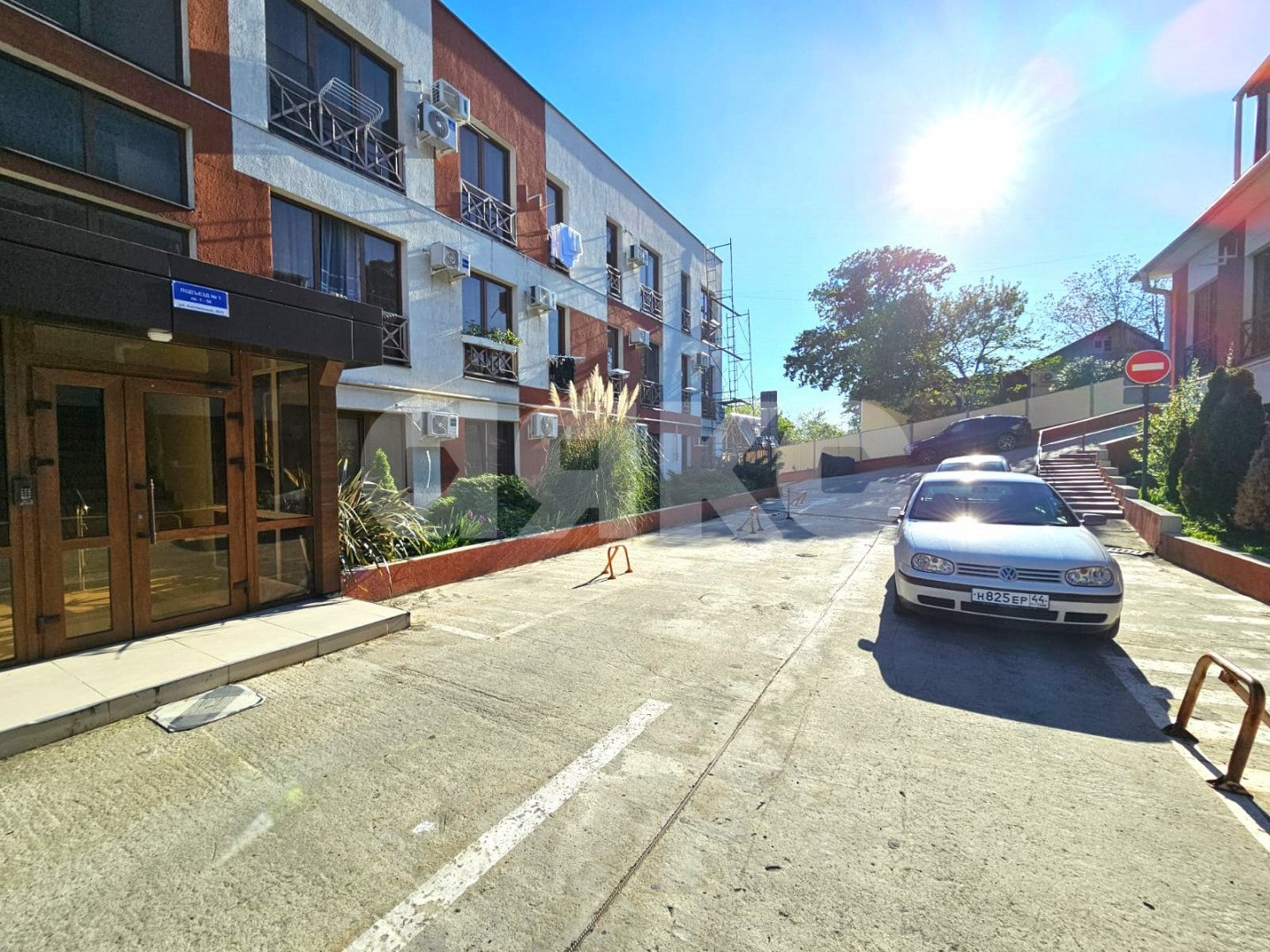 Фото №22: Студия 40 м² - Сочи, Адлерский, Верхнеимеретинская Бухта, мкр. жилой комплекс Санни Хилл Адлер, ул. Каспийская, 46/5