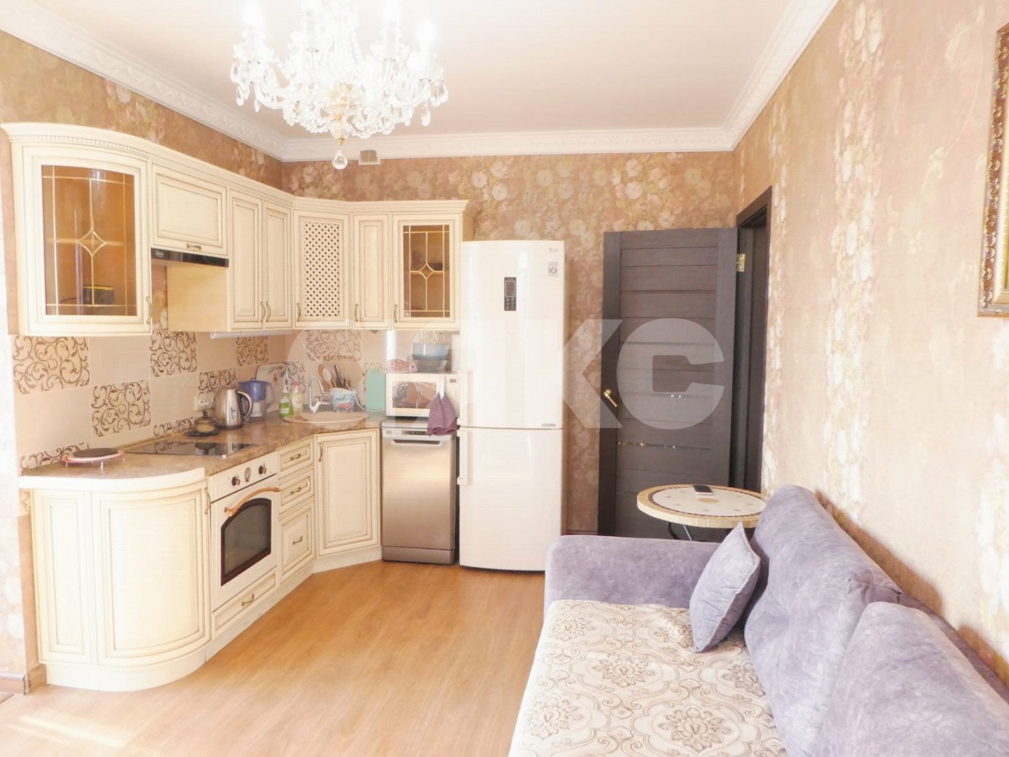 Фото №1: 2-комнатная квартира 58 м² - Сочи, Центральный, Гагарина, мкр. Новый Сочи, ул. Цюрупы, 32