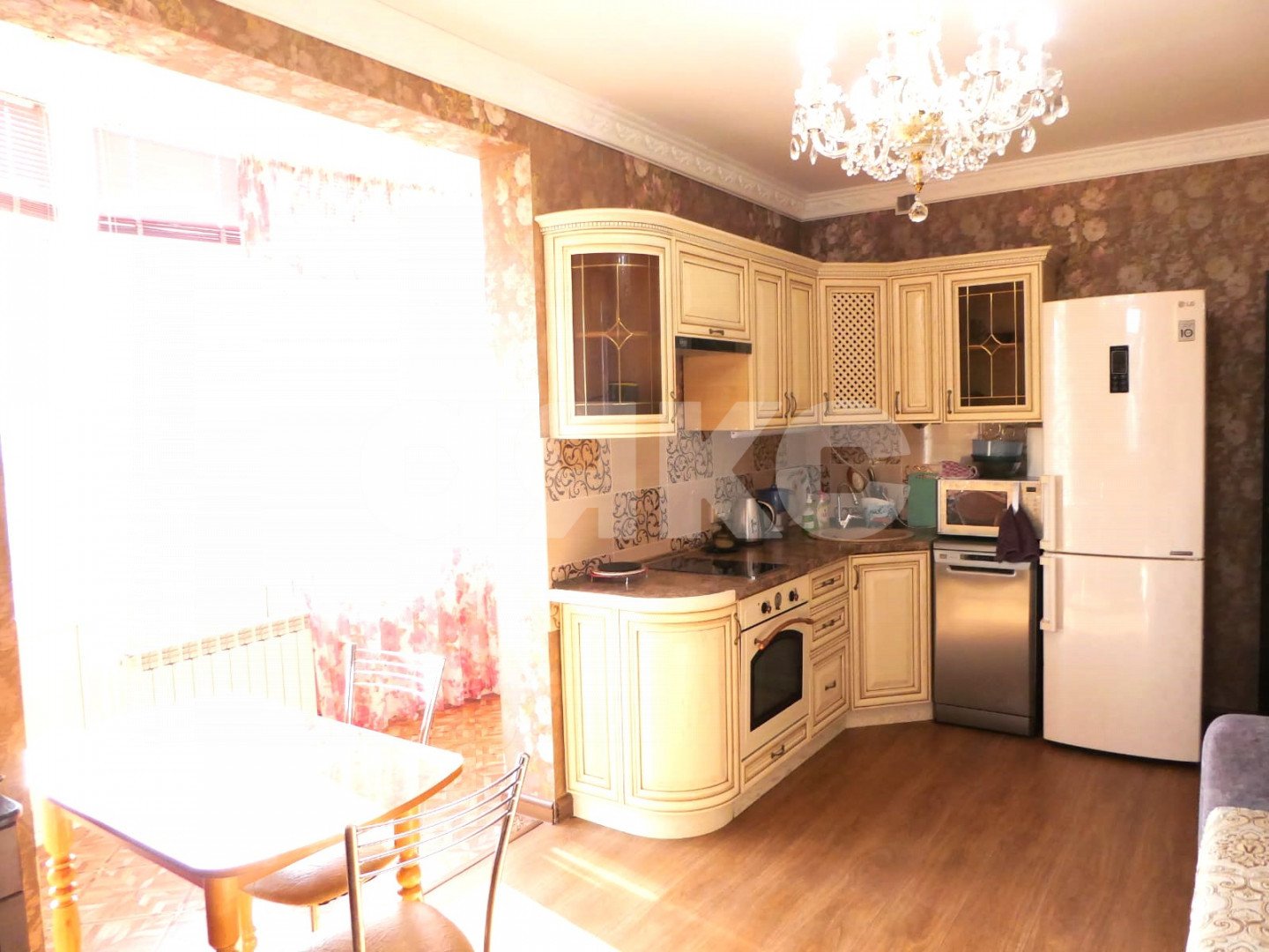 Фото №3: 2-комнатная квартира 58 м² - Сочи, Центральный, Гагарина, мкр. Новый Сочи, ул. Цюрупы, 32