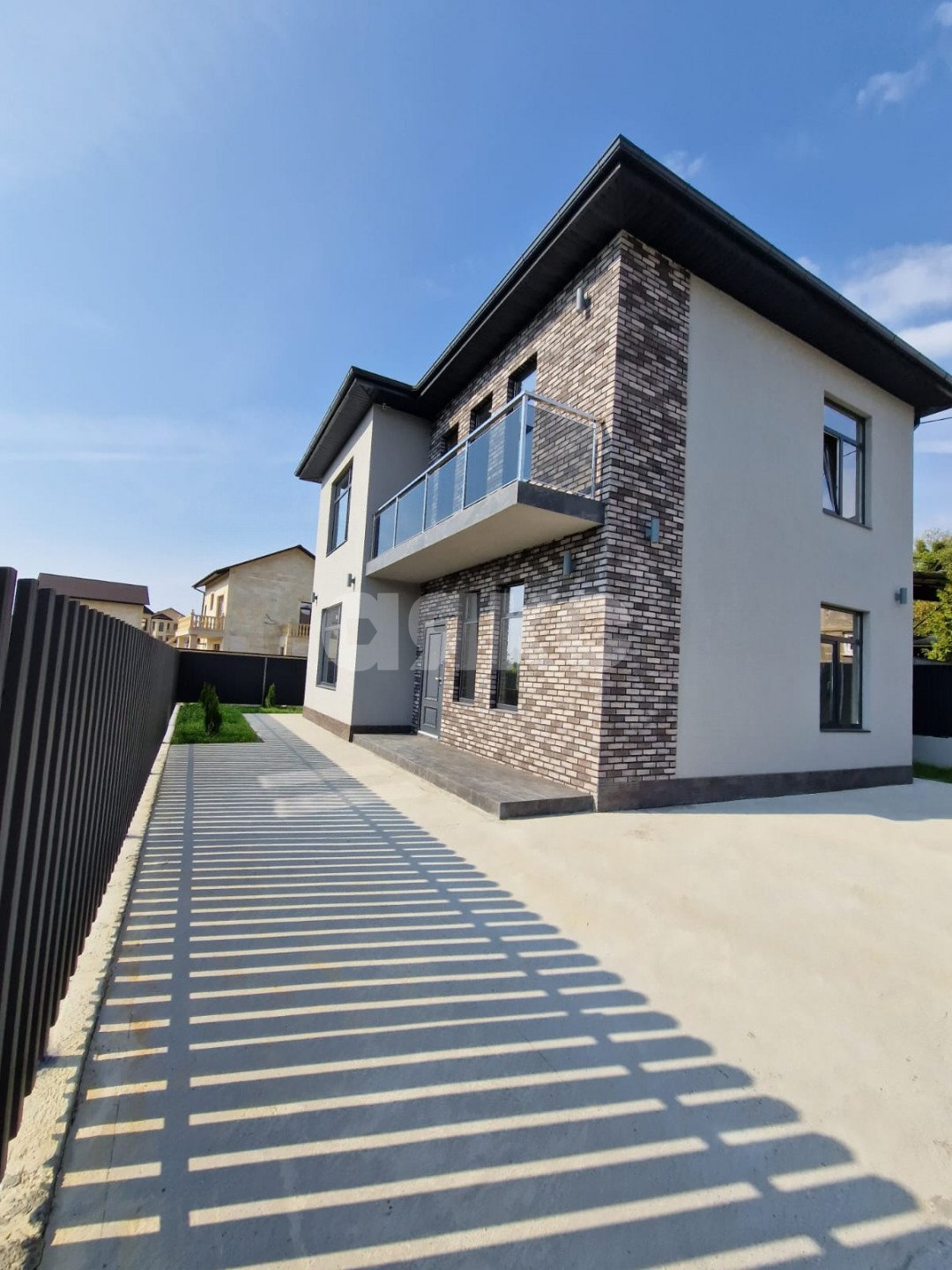 Фото №1: Дом 146 м² + 4 сот. - Черешня, р. Адлерский, ул. Пермская, 17