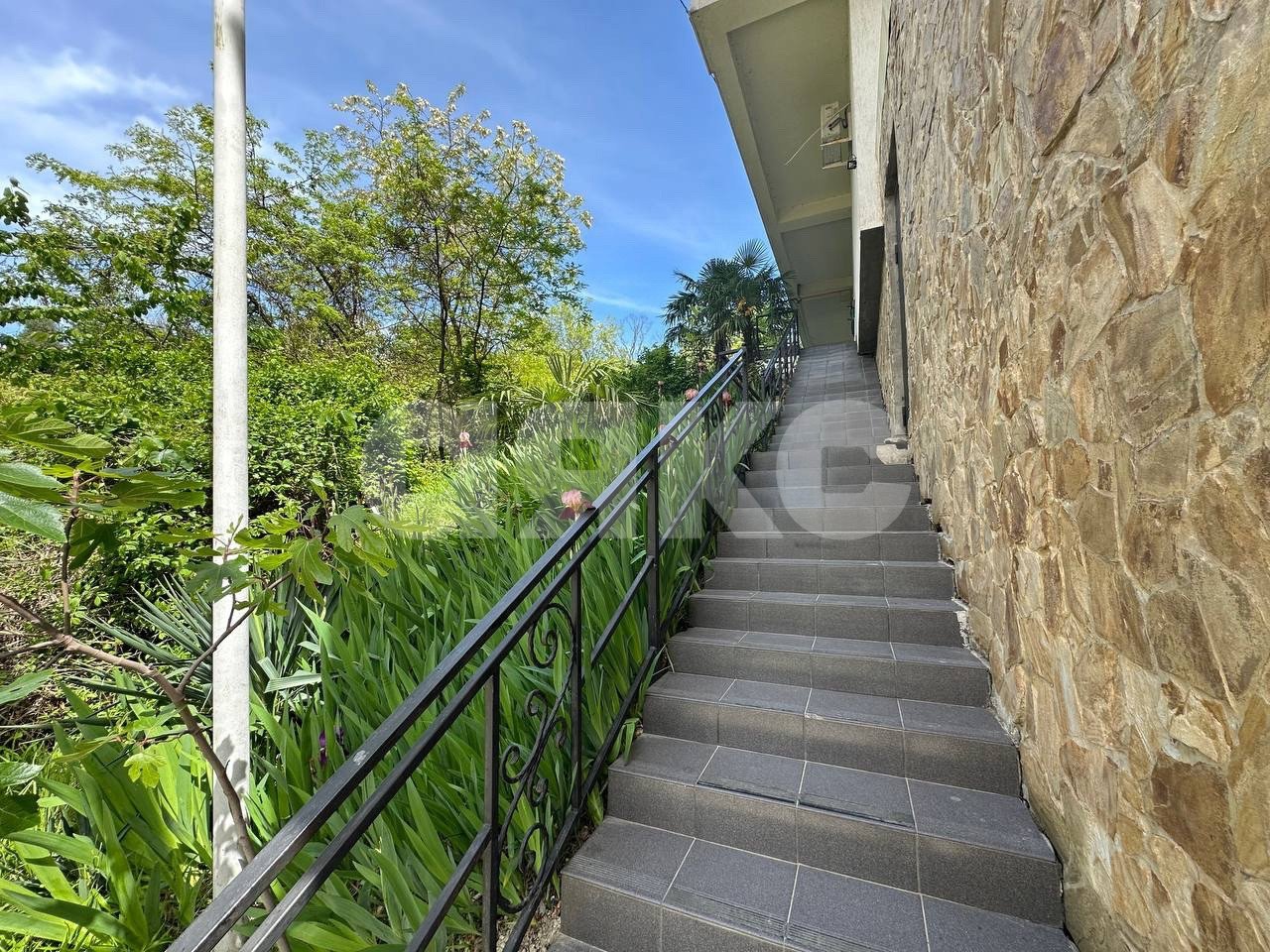 Фото №15: 2-комнатная квартира 69 м² - Сочи, Центральный, мкр. Мамайка, ул. Виноградная, 195/10