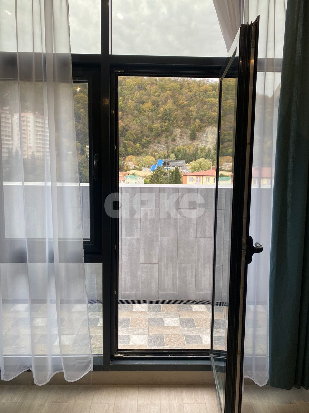 Фото №10: Студия 27 м² - Сочи, Центральный, мкр. Мамайка, ул. Полтавская, 3