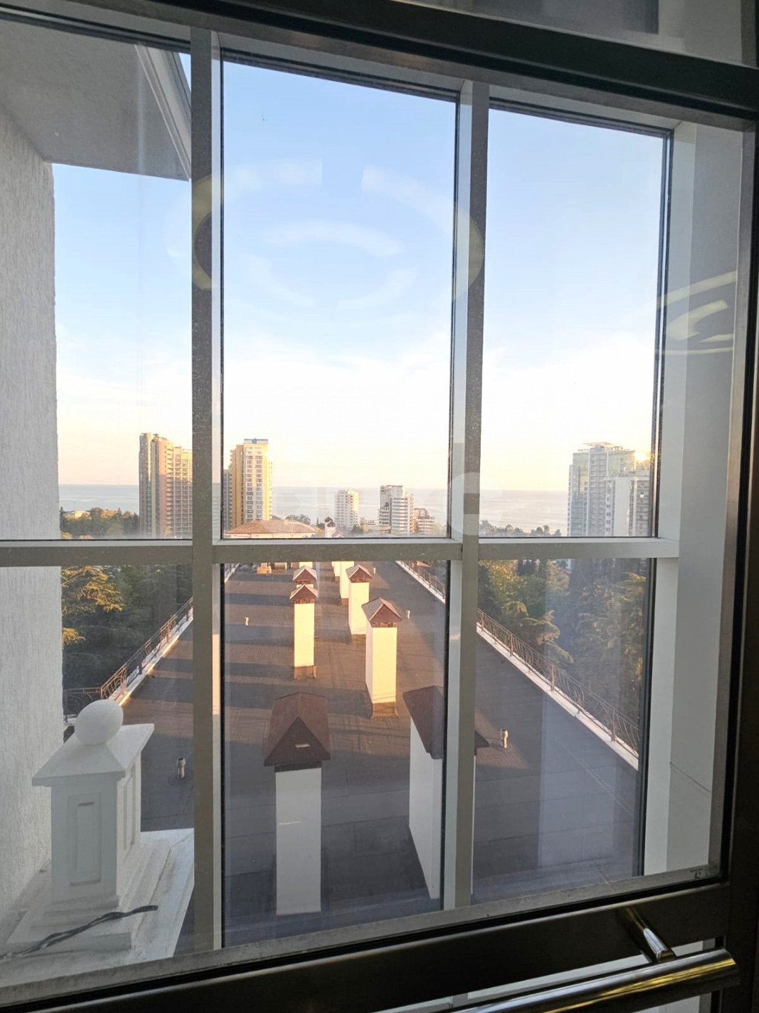 Фото №7: 1-комнатная квартира 88 м² - Сочи, Хостинский, мкр. Светлана, ул. Депутатская, 10Дк1