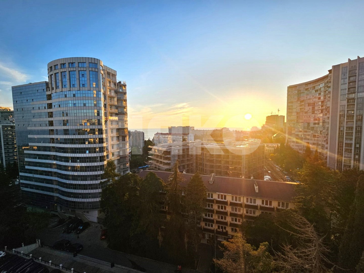 Фото №24: 1-комнатная квартира 88 м² - Сочи, Хостинский, мкр. Светлана, ул. Депутатская, 10Дк1