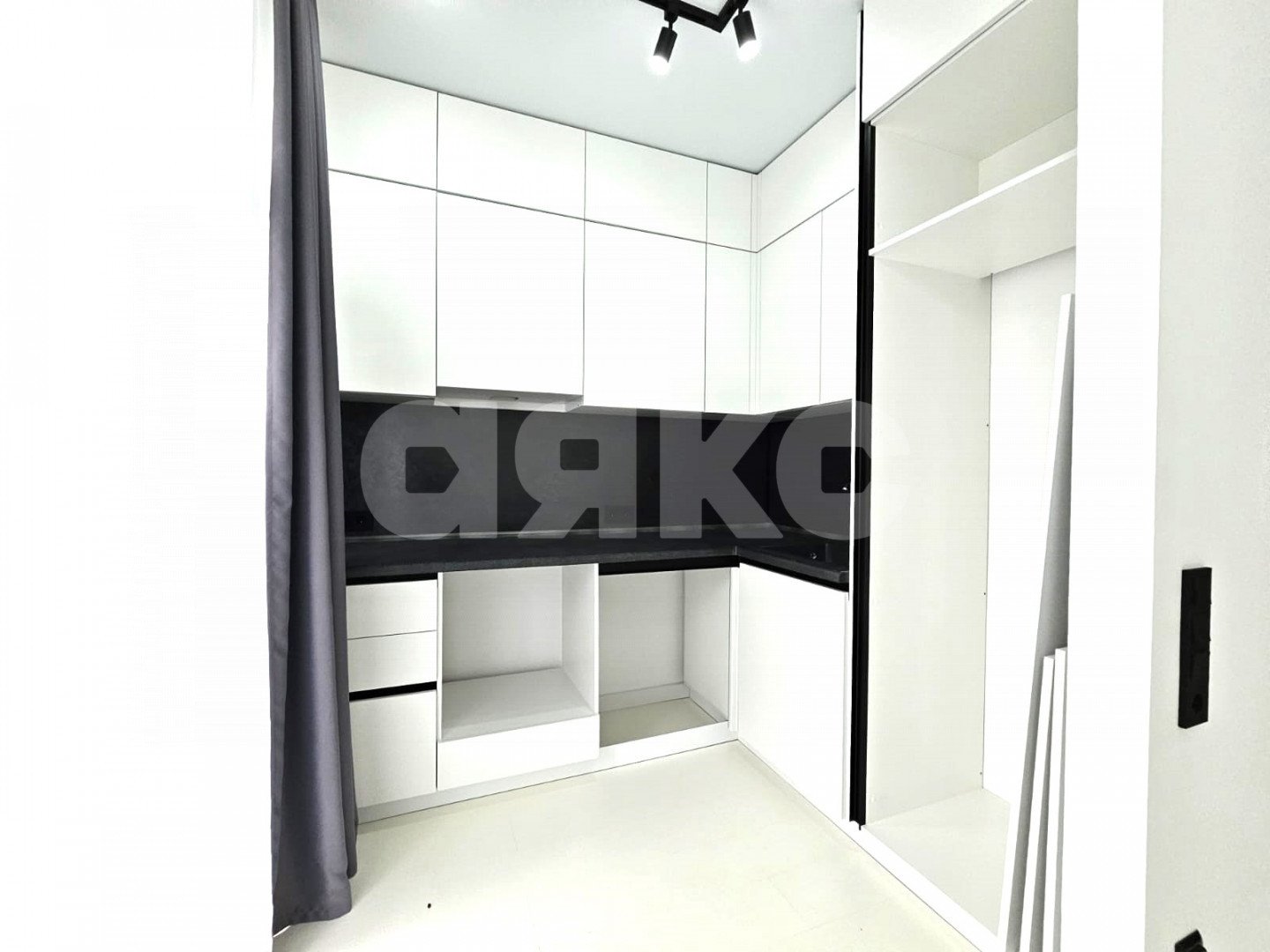 Фото №4: 1-комнатная квартира 46 м² - Сочи, Хостинский, мкр. Яна Фабрициуса, ул. Яна Фабрициуса, 2/23М