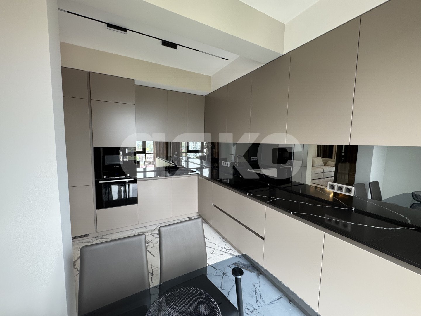 Фото №7: 3-комнатная квартира 110 м² - Сочи, р. Центральный, ул. Парковая, 5