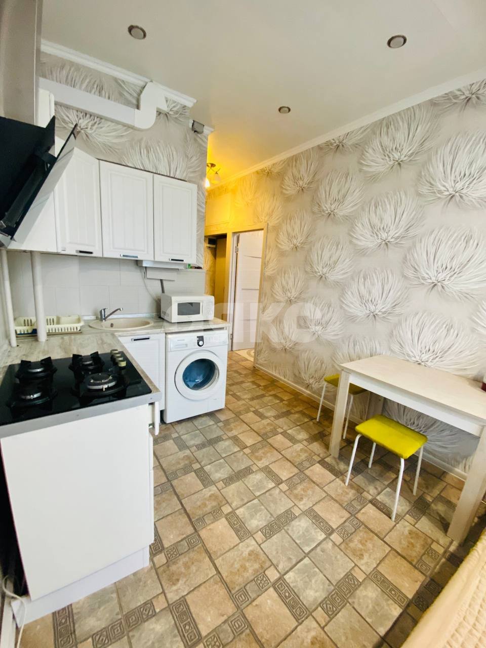 Фото №10: 1-комнатная квартира 34 м² - Сочи, Центральный, мкр. Донская, ул. Чехова, 6