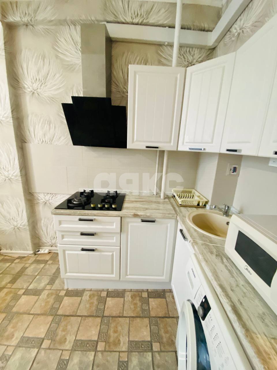 Фото №8: 1-комнатная квартира 34 м² - Сочи, Центральный, мкр. Донская, ул. Чехова, 6