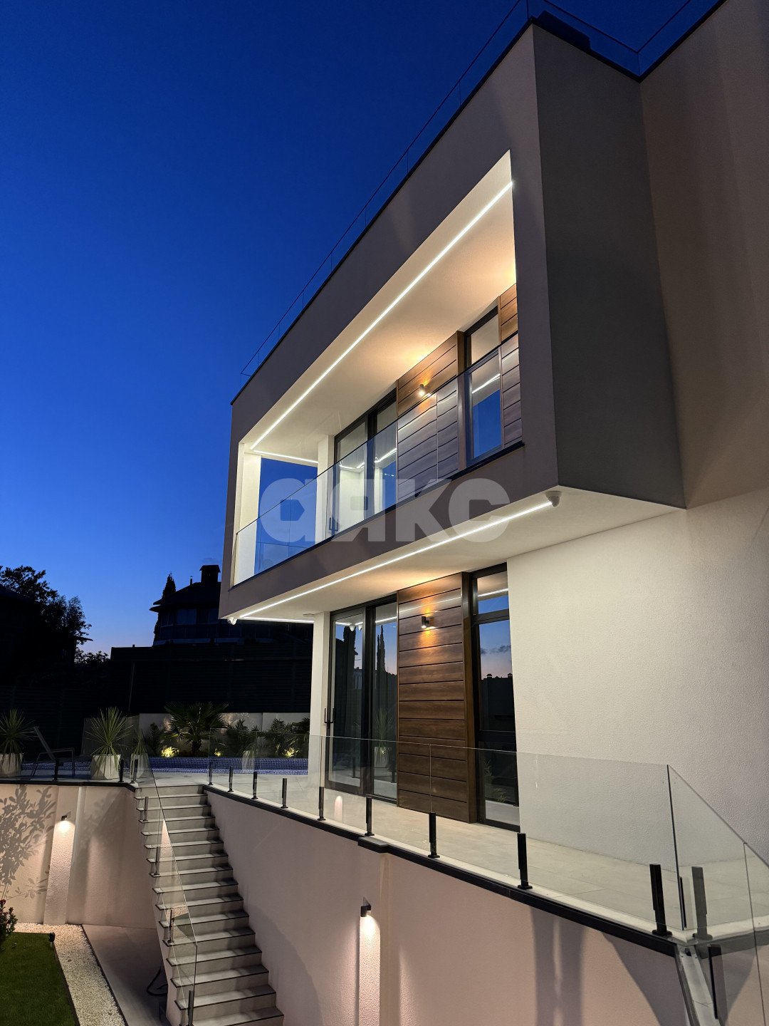 Фото №7: Дом 320 м² + 6 сот. - Сочи, р. Лазаревский, 38