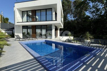 Фото №2: Дом 320 м² - Сочи, р. Лазаревский, 38