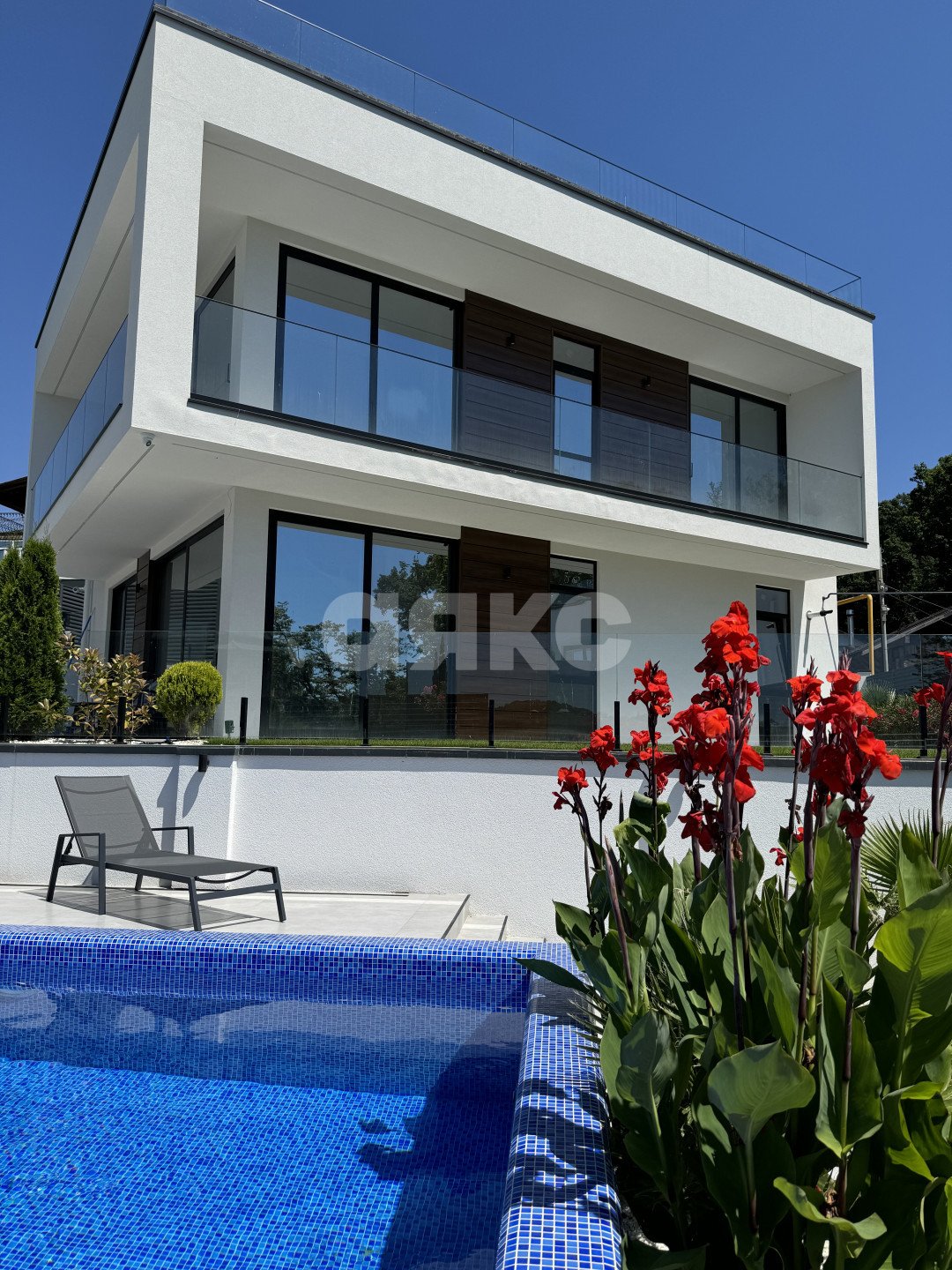 Фото №11: Дом 320 м² + 6 сот. - Сочи, р. Лазаревский, 38