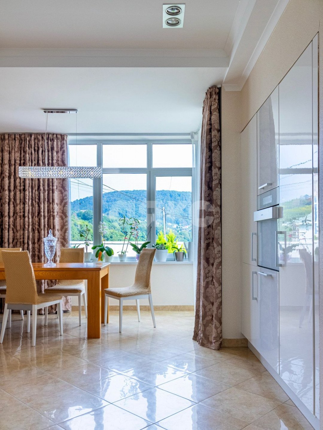 Фото №13: Дом 355 м² + 9 сот. - Барановка (Хостинский район), Хостинский, счт Самшит