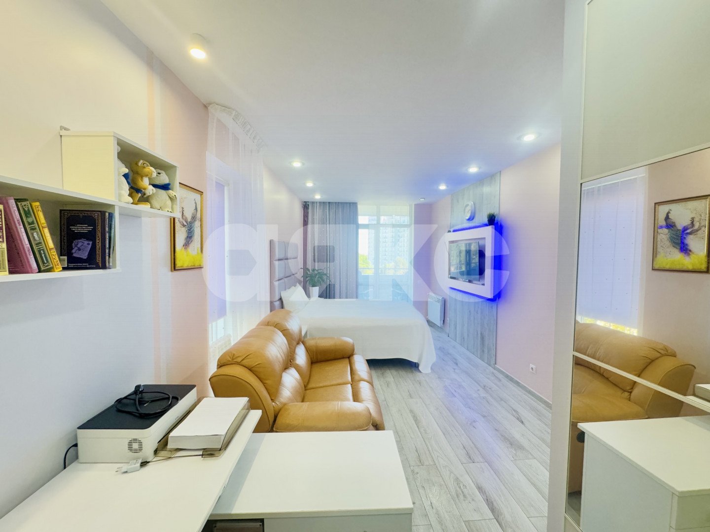 Фото №15: 3-комнатная квартира 120 м² - Сочи, Хостинский, мкр. Светлана, ул. Депутатская, 10