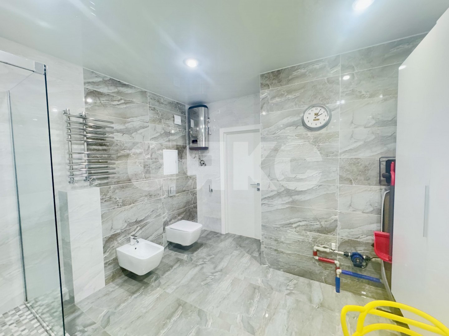 Фото №26: 3-комнатная квартира 120 м² - Сочи, Хостинский, мкр. Светлана, ул. Депутатская, 10