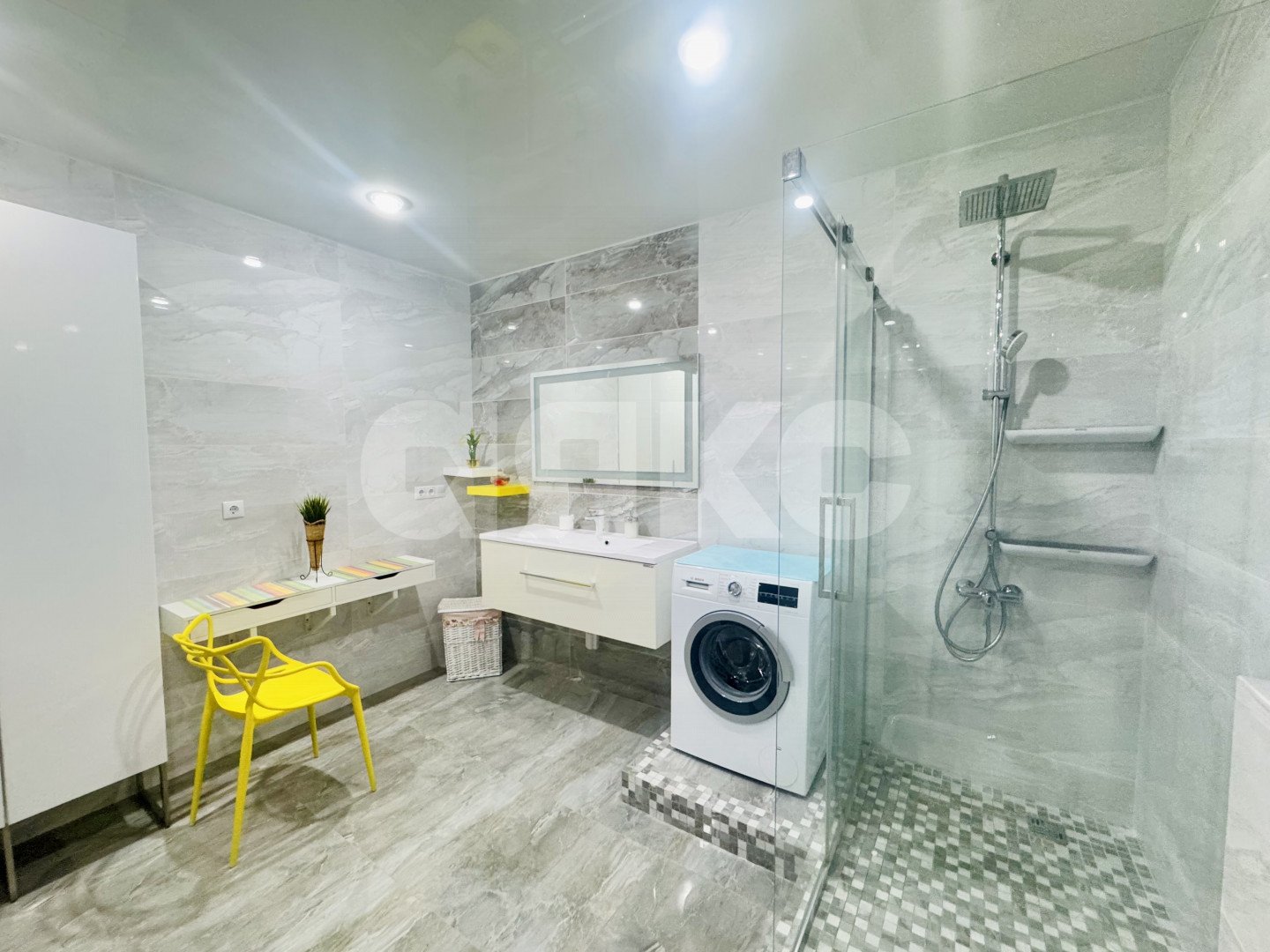 Фото №25: 3-комнатная квартира 120 м² - Сочи, Хостинский, мкр. Светлана, ул. Депутатская, 10