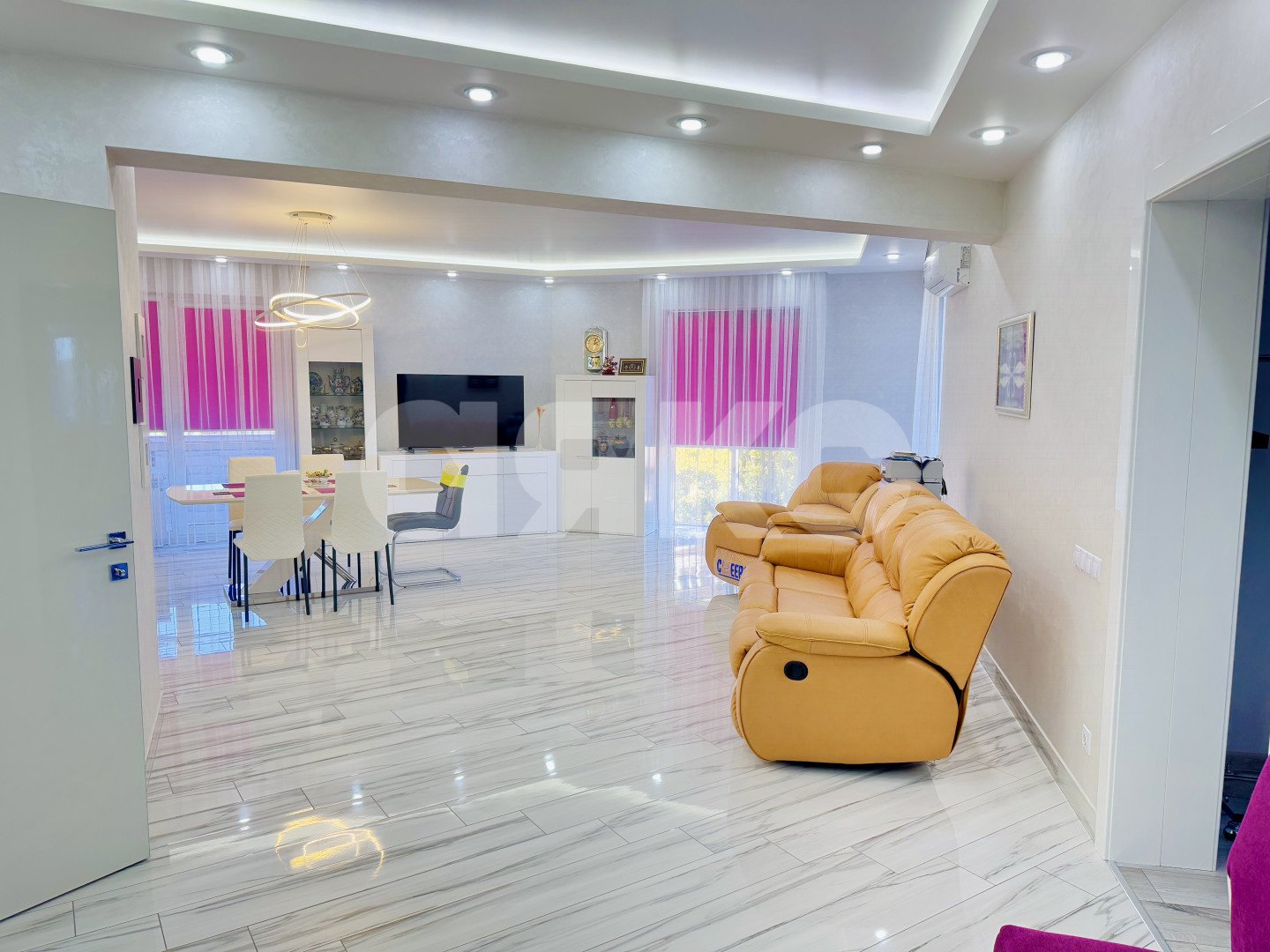 Фото №2: 3-комнатная квартира 120 м² - Сочи, Хостинский, мкр. Светлана, ул. Депутатская, 10