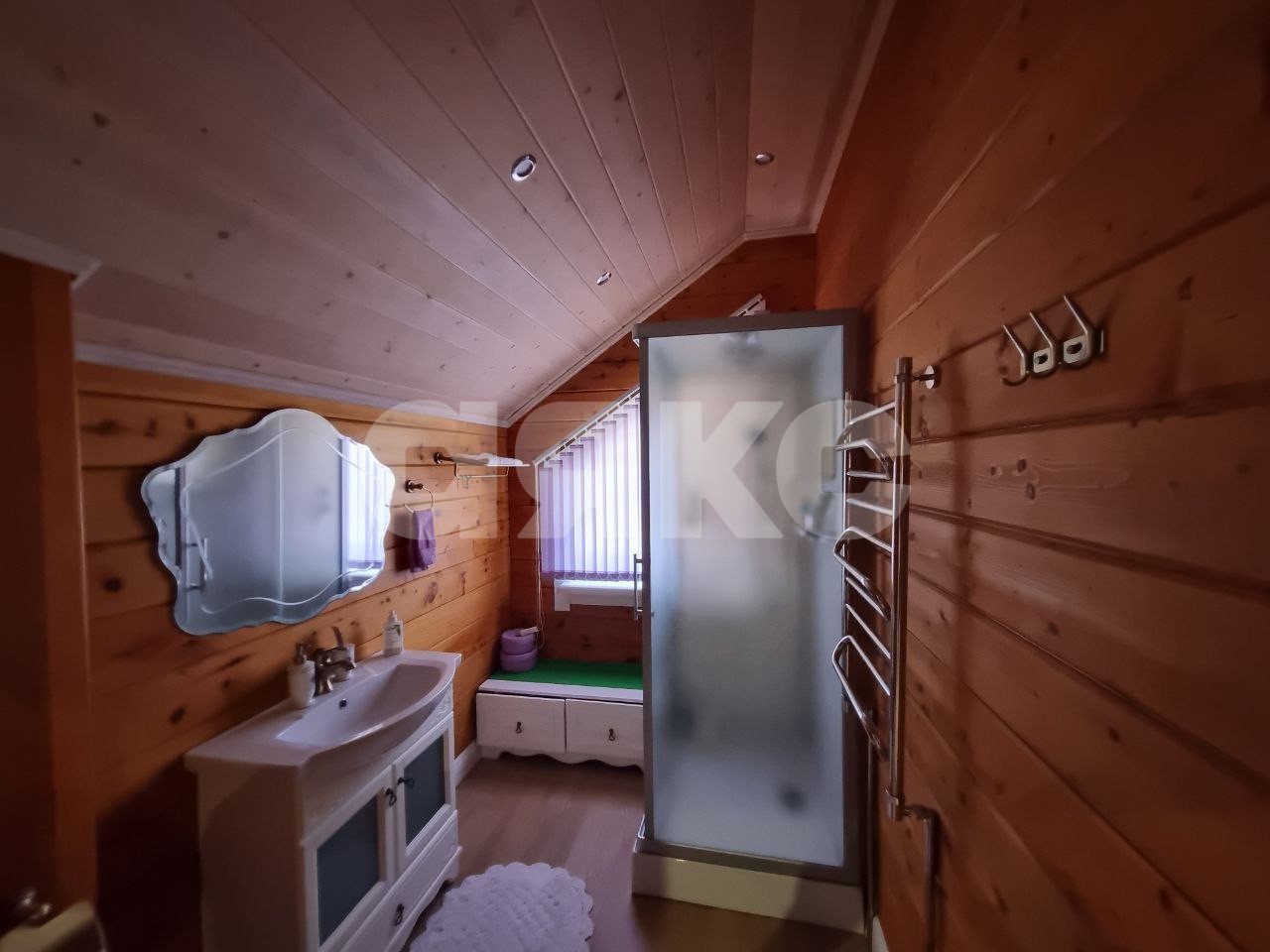 Фото №8: Дом 311 м² + 5.5 сот. - Верхневесёлое, р. Адлерский, ул. Ворошиловградская