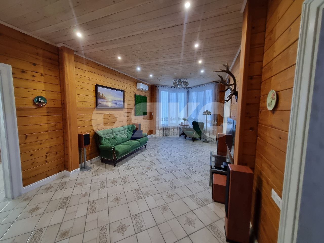 Фото №7: Дом 311 м² + 5.5 сот. - Верхневесёлое, р. Адлерский, ул. Ворошиловградская