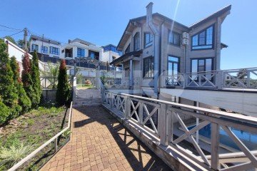 Фото №1: Дом 311 м² - Верхневесёлое, р. Адлерский, ул. Ворошиловградская