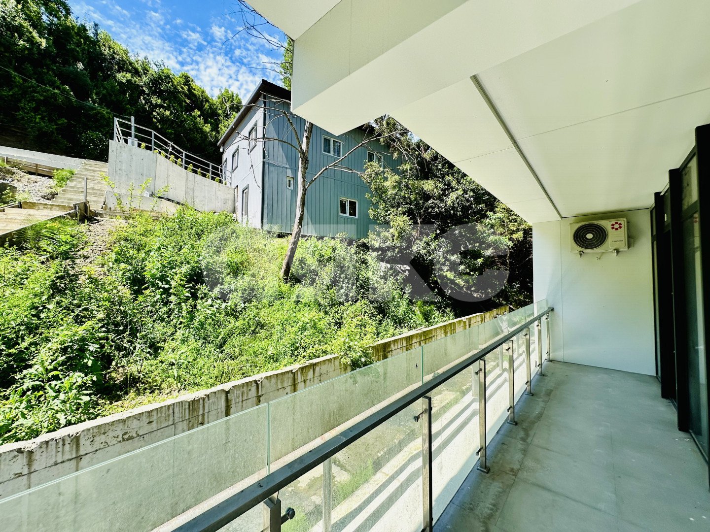 Фото №8: Апартаменты 57 м² - Сочи, Хостинский, мкр. Светлана, ул. Яна Фабрициуса, 33